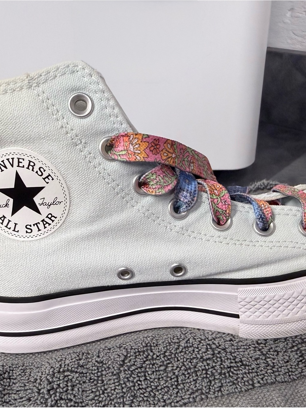 Converse High Top Sneakers in light mint color with Multicolor Patterned Laces - Picture 14 of 16